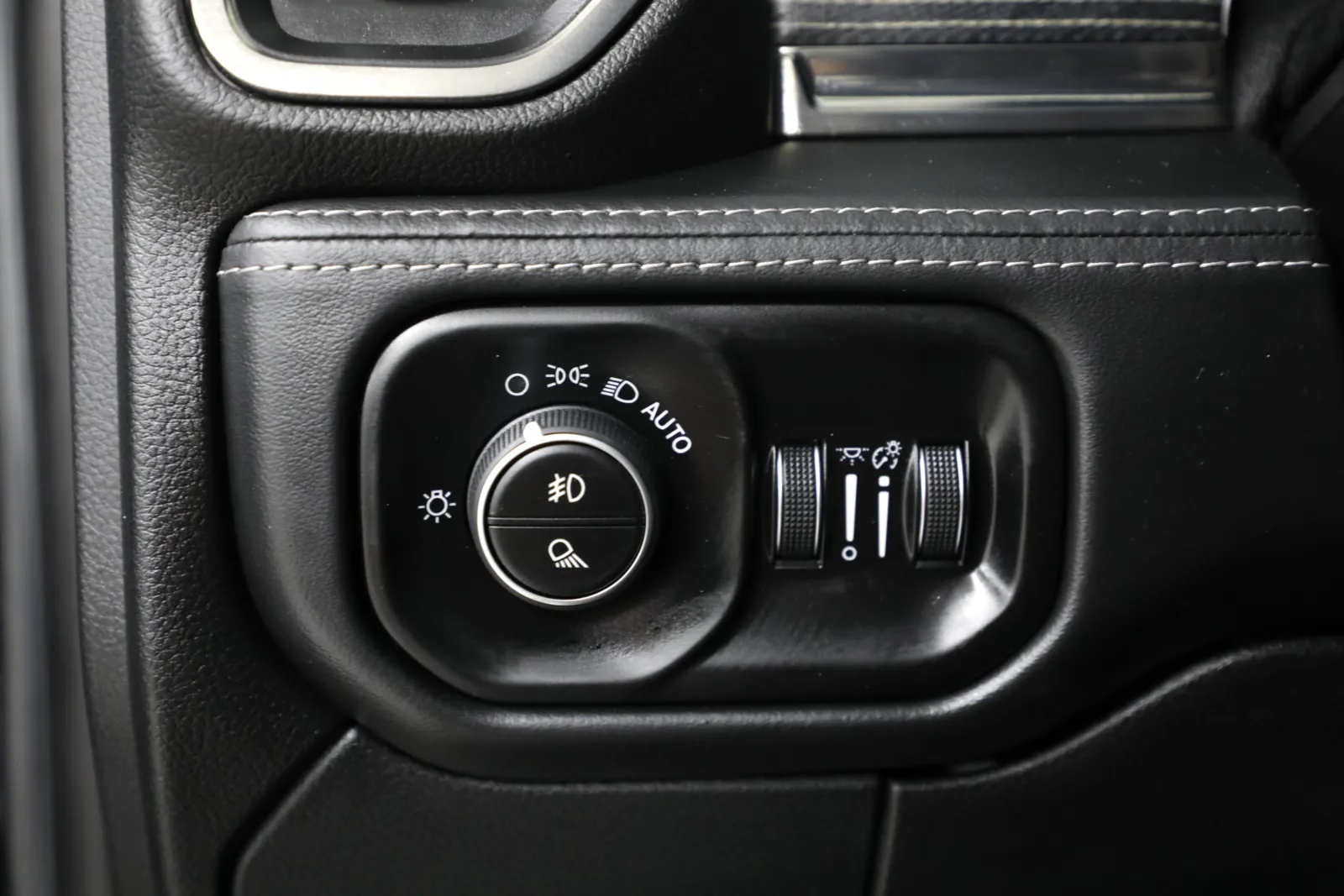 2019 RAM Ram 2500 Pickup Laramie Limited - Photo 23