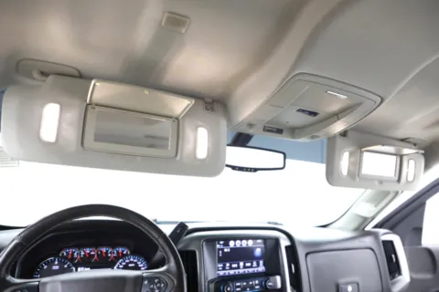 More photos of 2018 Chevrolet Silverado 1500 LT at Jim Falk Motors, MO