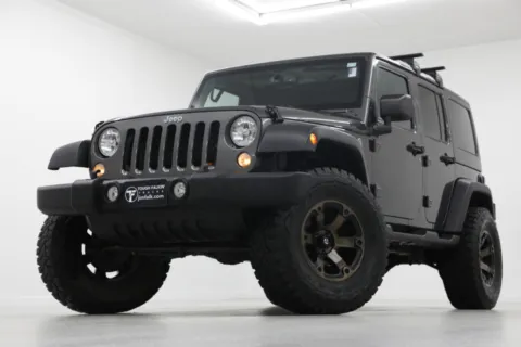 Gray 2017 Jeep Wrangler Unlimited Sport for sale in Clinton, MO