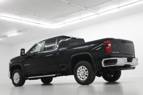 More photos of 2024 Chevrolet Silverado 2500HD LT at Jim Falk Motors, MO