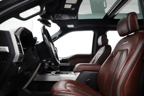 More photos of 2018 Ford F-150 Platinum at Jim Falk Motors, MO