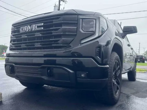 Black 2024 GMC Sierra 1500 Elevation for sale in Clinton, MO