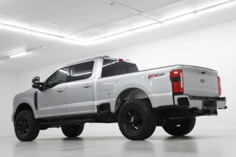 More photos of 2023 Ford Super Duty F-250 SRW XLT at Jim Falk Motors, MO