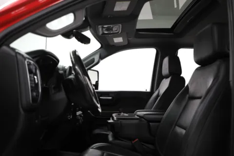 More photos of 2020 Chevrolet Silverado 3500HD LT at Jim Falk Motors, MO