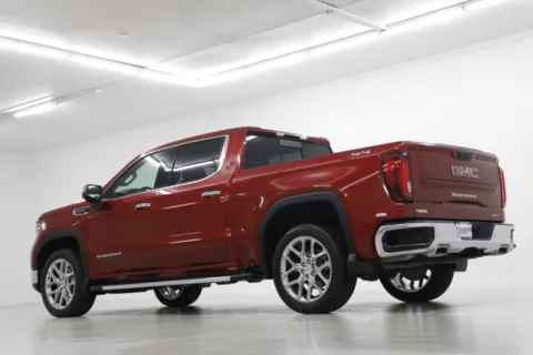 More photos of 2026 GMC Sierra 1500 SLT at Jim Falk Motors, MO