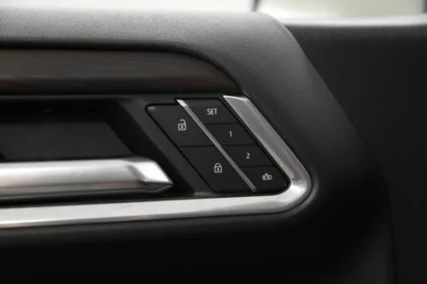 More photos of 2026 GMC Sierra 1500 SLT at Jim Falk Motors, MO