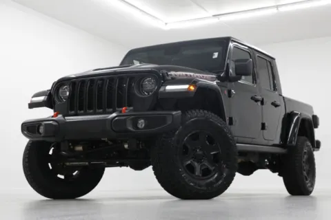 Black 2021 Jeep Gladiator Mojave for sale in Clinton, MO