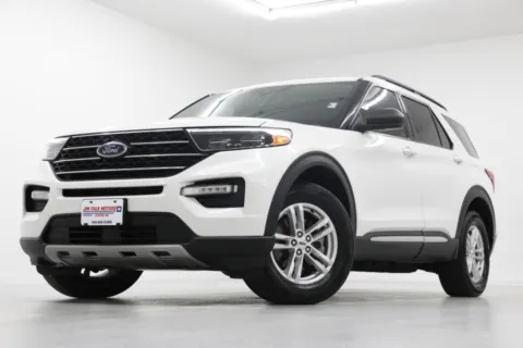 White 2020 Ford Explorer XLT for sale in Clinton, MO