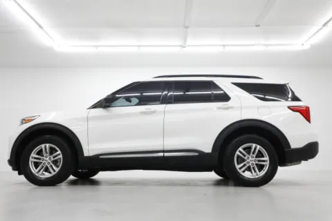 Another view of 2020 Ford Explorer XLT for sale in Clinton, MO at Jim Falk Motors