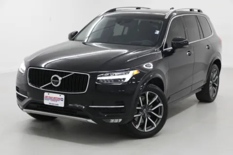 More photos of 2019 Volvo XC90 Momentum at Jim Falk Motors, MO