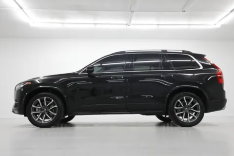 Another view of 2019 Volvo XC90 Momentum for sale in Clinton, MO at Jim Falk Motors