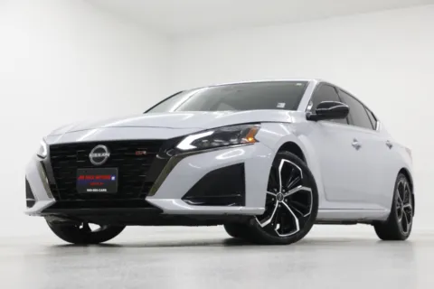 Gray 2023 Nissan Altima 2.5 SR for sale in Clinton, MO