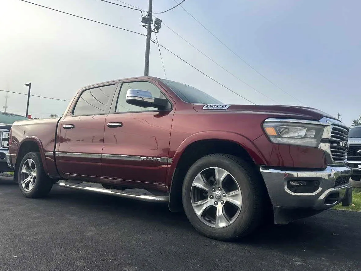 2021 RAM 1500 Laramie 4x4 Crew Cab 5'7's photo