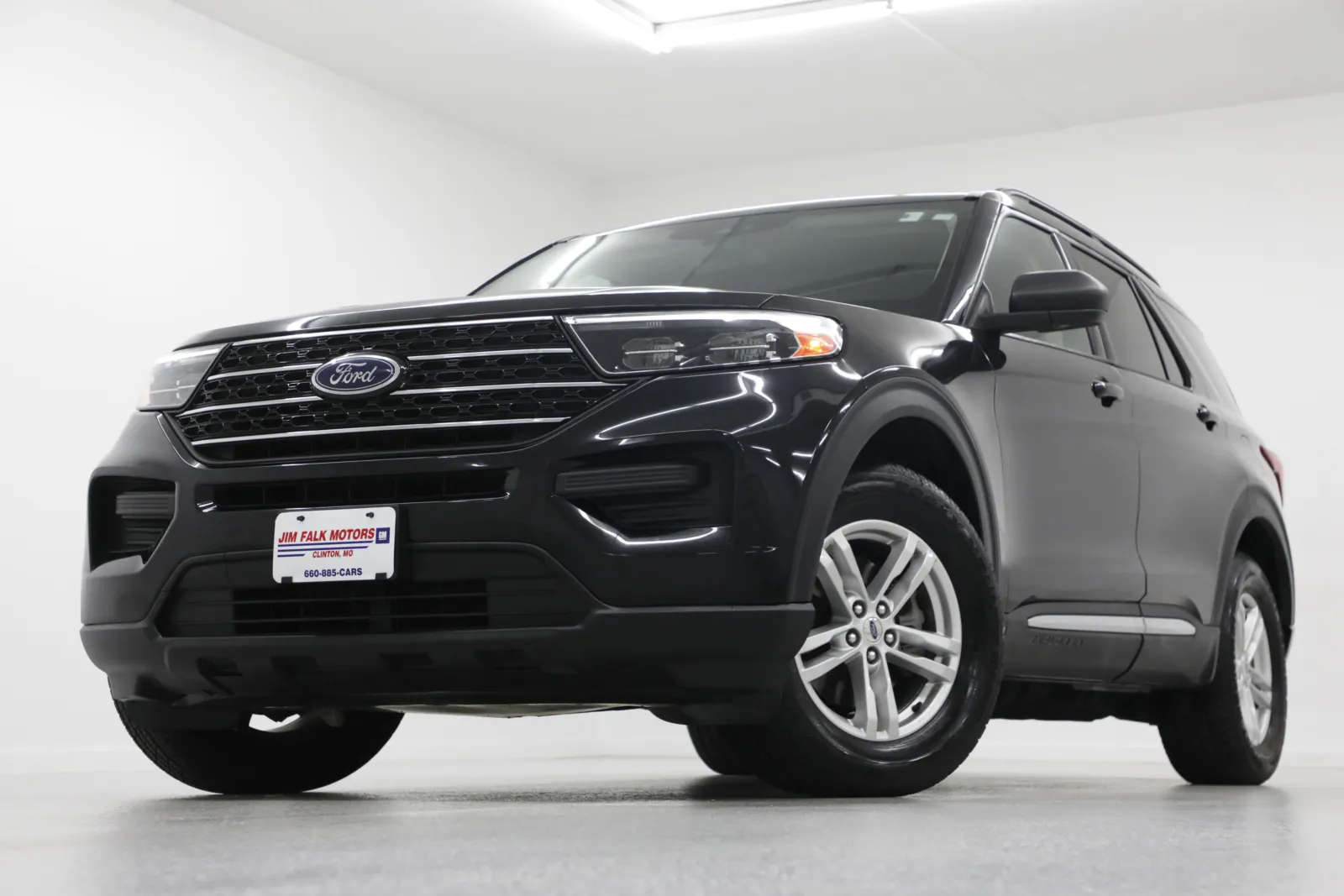 Black 2020 Ford Explorer XLT for sale in Clinton, MO