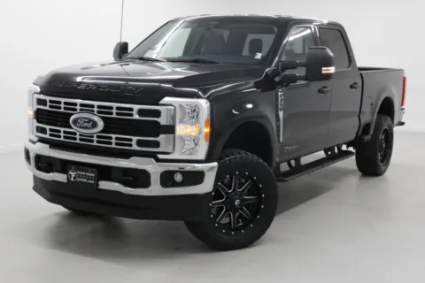 More photos of 2023 Ford Super Duty F-250 XLT at Jim Falk Motors, MO