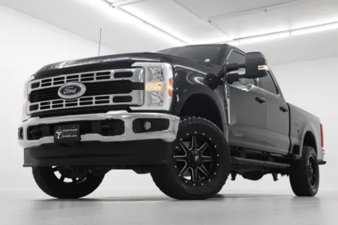 Black 2023 Ford Super Duty F-250 XLT for sale in Clinton, MO
