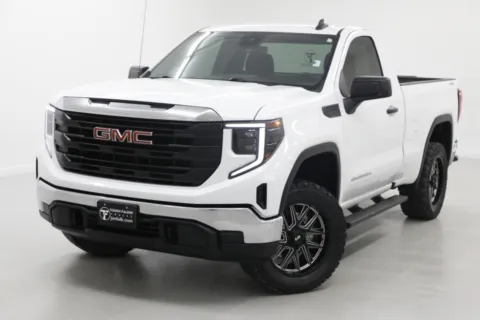 More photos of 2024 GMC Sierra 1500 Pro at Jim Falk Motors, MO