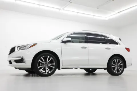 Photos of 2020 Acura MDX w/Advance Pkg for sale in Clinton, MO at Jim Falk Motors
