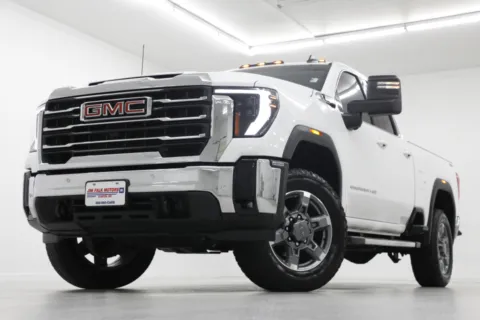 White 2025 GMC Sierra 2500HD SLE for sale in Clinton, MO