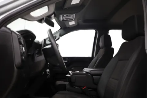 More photos of 2024 Chevrolet Silverado 2500HD Custom at Jim Falk Motors, MO
