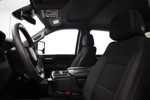 More photos of 2024 Chevrolet Silverado 2500HD Custom at Jim Falk Motors, MO