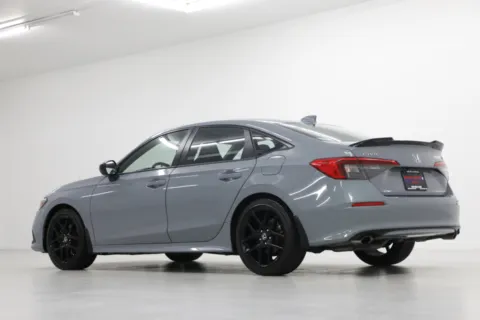 More photos of 2024 Honda Civic Si at Jim Falk Motors, MO