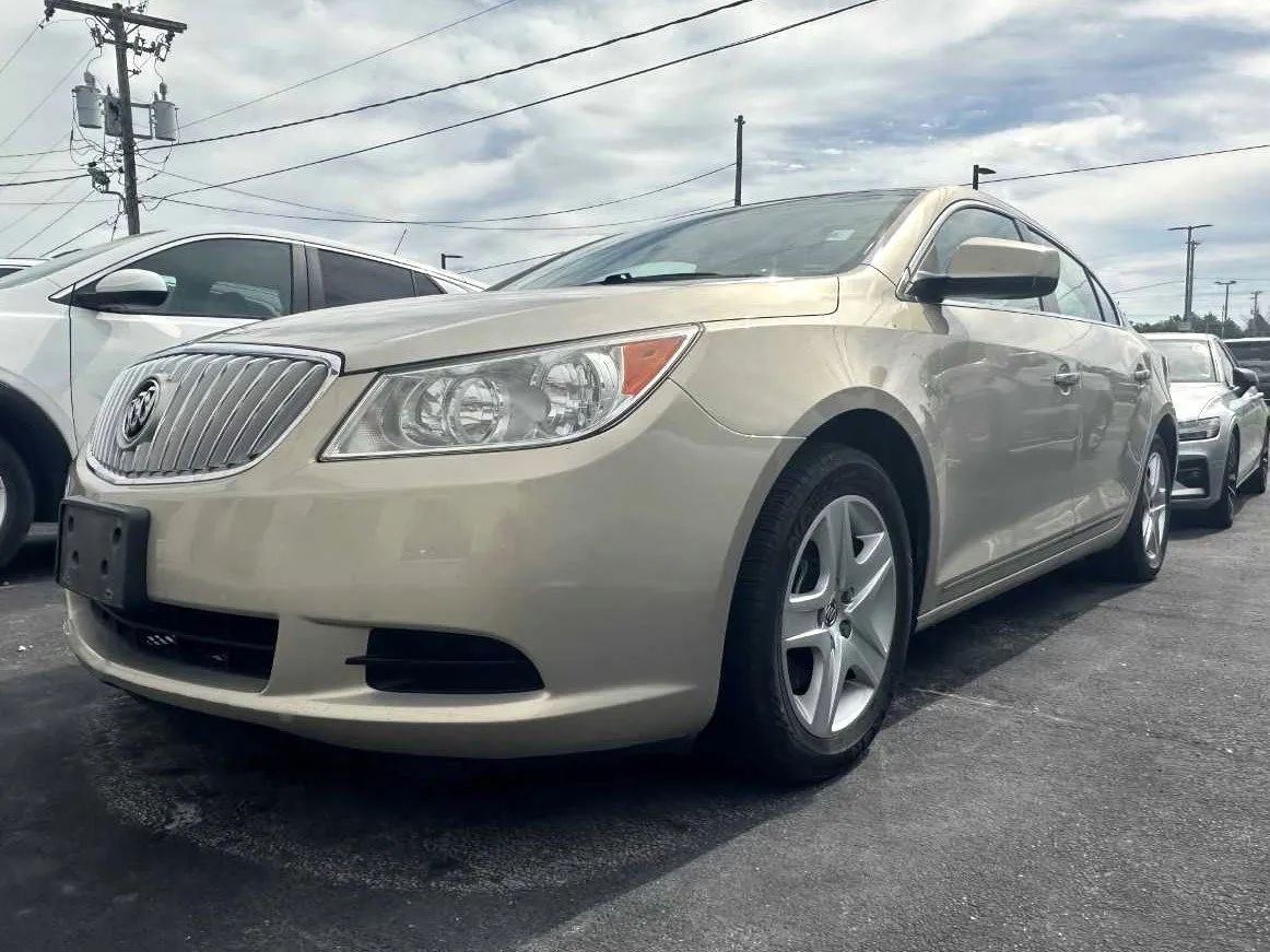 2011 Buick LaCrosse CX's photo