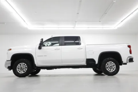 Another view of 2025 Chevrolet Silverado 2500HD LT for sale in Clinton, MO at Jim Falk Motors