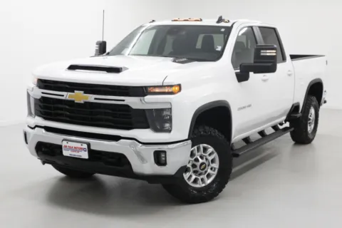 More photos of 2025 Chevrolet Silverado 2500HD LT at Jim Falk Motors, MO