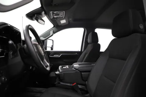 More photos of 2025 Chevrolet Silverado 2500HD LT at Jim Falk Motors, MO