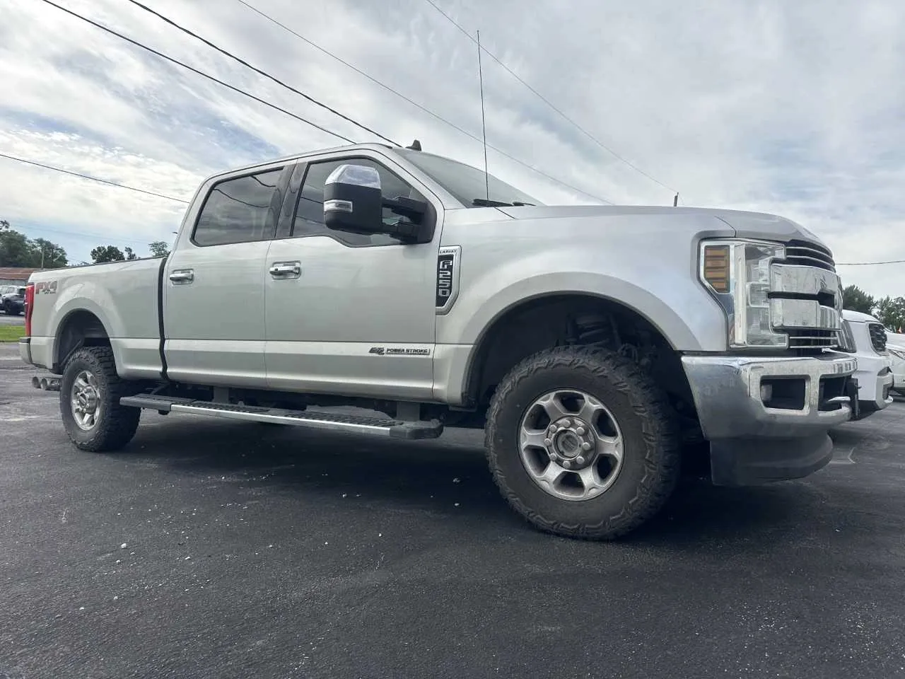 2019 Ford F-250 Lariat 4x4 Crew Cab 6-3/4' Box's photo