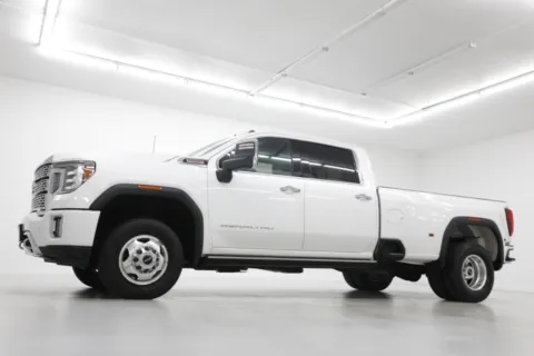 Photos of 2022 GMC Sierra 3500HD Denali for sale in Clinton, MO at Jim Falk Motors