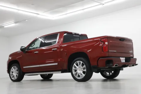 More photos of 2025 Chevrolet Silverado 1500 High Country at Jim Falk Motors, MO