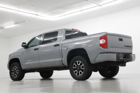More photos of 2019 Toyota Tundra Limited at Jim Falk Motors, MO