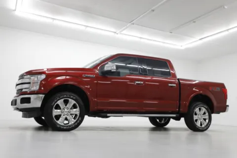 Photos of 2019 Ford F-150 LARIAT for sale in Clinton, MO at Jim Falk Motors