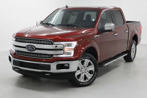 More photos of 2019 Ford F-150 LARIAT at Jim Falk Motors, MO