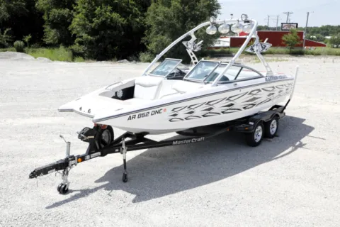 More photos of 2005 Mastercraft X-Star Wake Boat at Jim Falk Motors, MO
