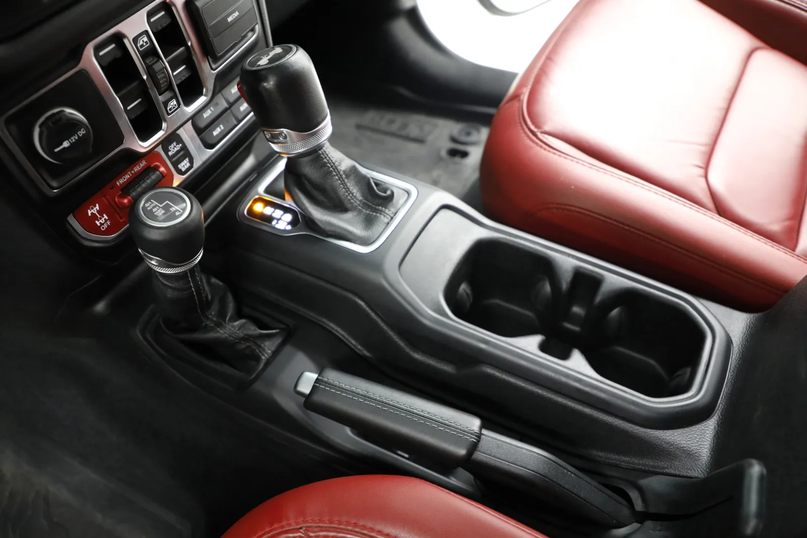 2024 Jeep Wrangler 4-Door Rubicon 392 - Photo 34