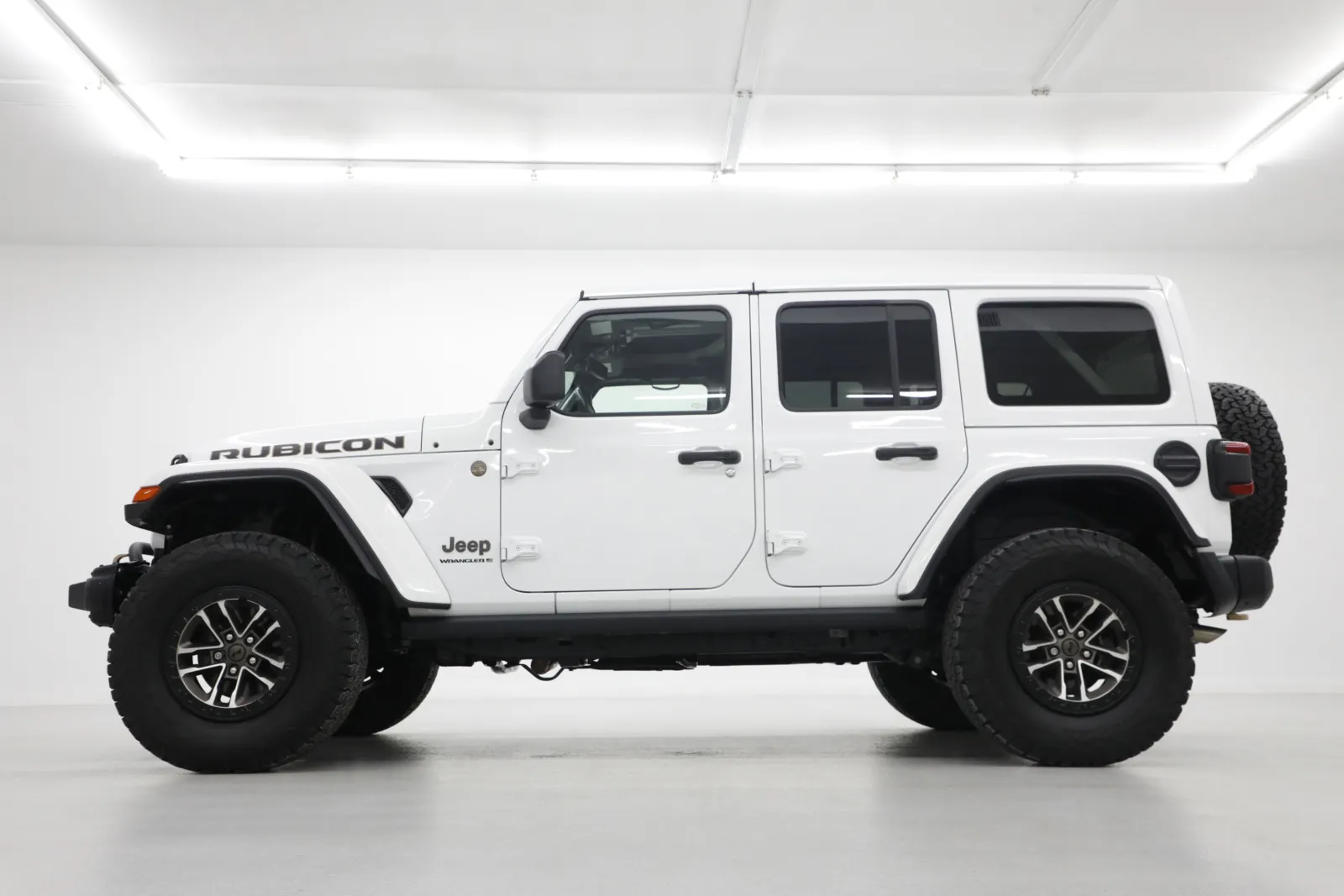 2024 Jeep Wrangler 4-Door Rubicon 392 - Photo 8