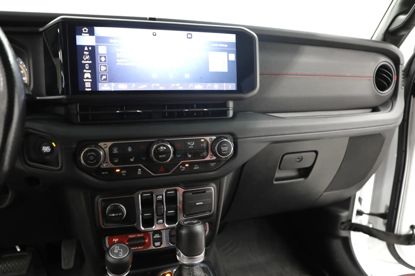 2024 Jeep Wrangler 4-Door Rubicon 392 - Photo 26