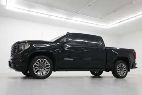Photos of 2026 GMC Sierra 1500 Denali Ultimate for sale in Clinton, MO at Jim Falk Motors