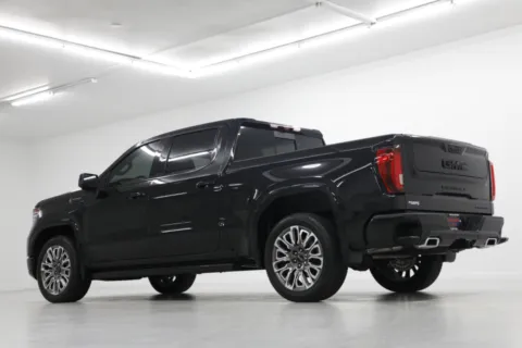 More photos of 2026 GMC Sierra 1500 Denali Ultimate at Jim Falk Motors, MO
