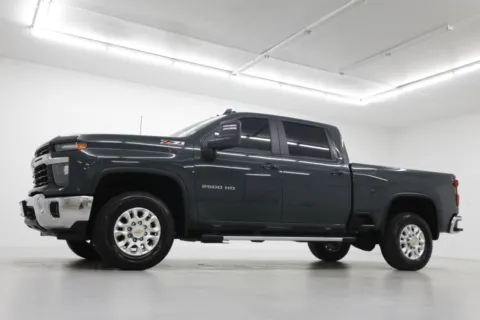 Photos of 2025 Chevrolet Silverado 2500HD LT for sale in Clinton, MO at Jim Falk Motors