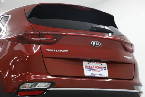 More photos of 2021 Kia Sportage LX at Jim Falk Motors, MO