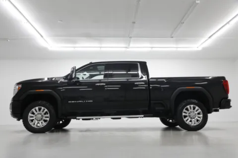 Another view of 2022 GMC Sierra 2500HD Denali for sale in Clinton, MO at Jim Falk Motors
