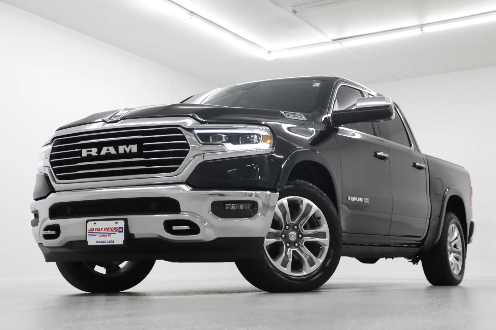 Black 2019 Ram 1500 Longhorn for sale in Clinton, MO