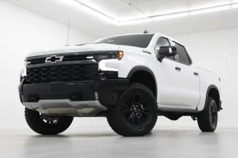 White 2026 Chevrolet Silverado 1500 ZR2 for sale in Clinton, MO
