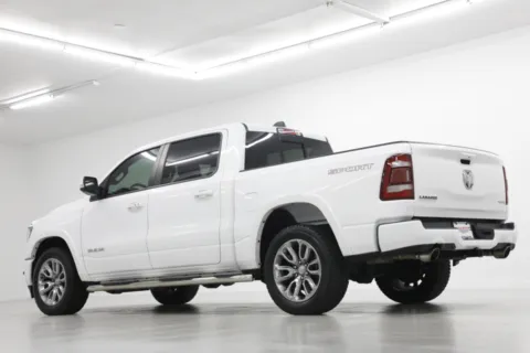 More photos of 2020 Ram 1500 Laramie at Jim Falk Motors, MO