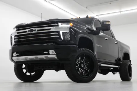 Black 2021 Chevrolet Silverado 2500HD High Country for sale in Clinton, MO