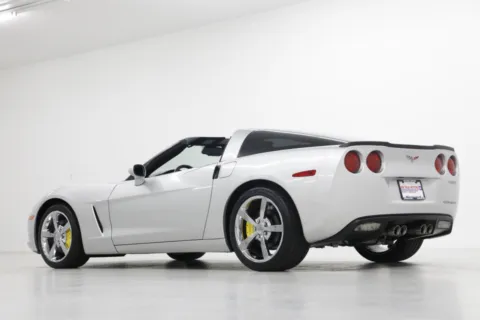 More photos of 2012 Chevrolet Corvette w/1LT at Jim Falk Motors, MO